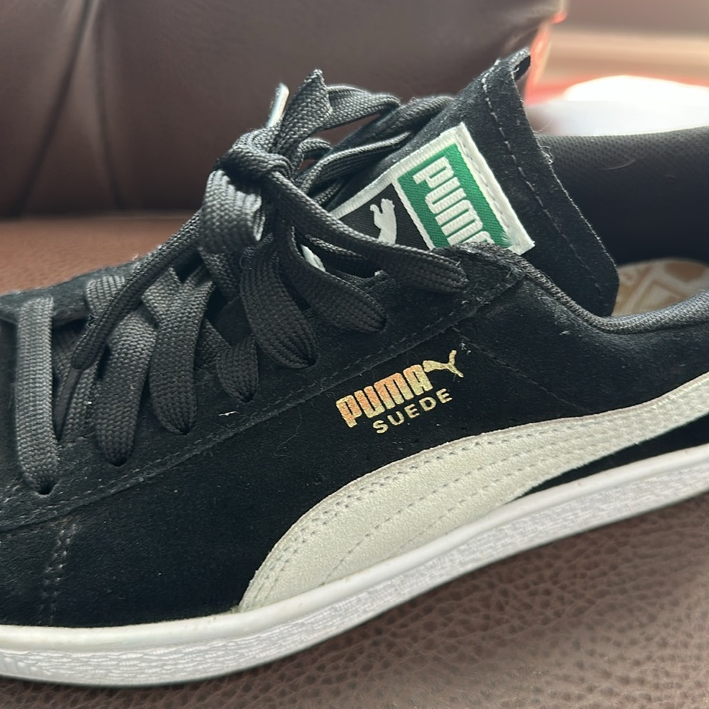 Women’s suede Pumas